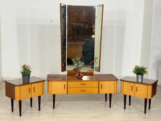 Image 1 of 2x Mid-Century Nightstands / Bedside Tables / Side Tables / Vintage Nightstand