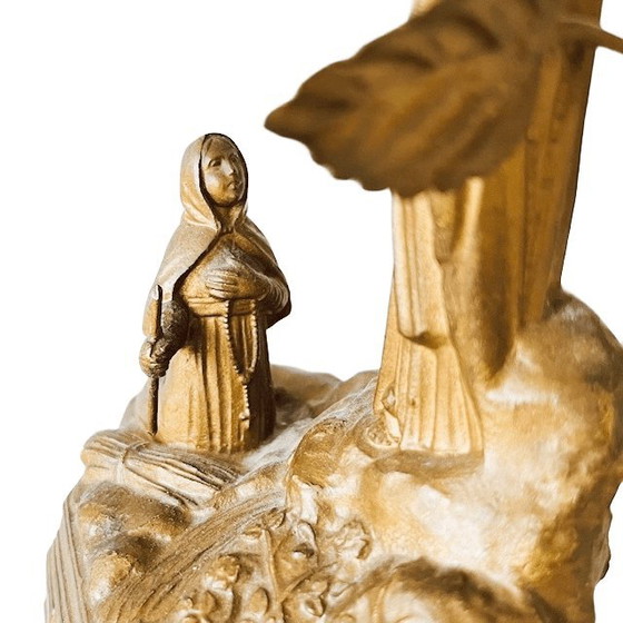 Image 1 of Lampe souvenir de Lourdes en laiton antique, boîte à musique Maria, style religieux, années 1910