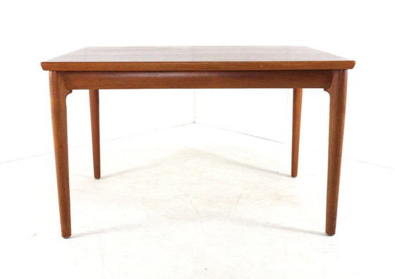 Vintage Danish rectangular extendable teak dining table – Wood (photo 7 of 18)