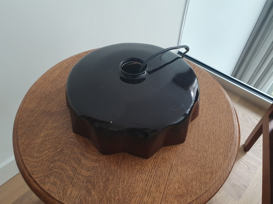 Rare Vintage Vrieland Design Pendant Lamp – Organic Pudding Shape / Wavy Edge – Black Chocolate Brown Metal (photo 4 of 12)