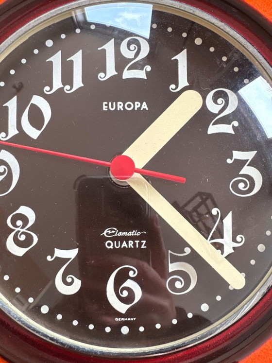 Horloge murale en céramique à quartz Europa Elomatic, années 1970 – Europa Elomatic Quartz, Pendules (photo 10 of 10)