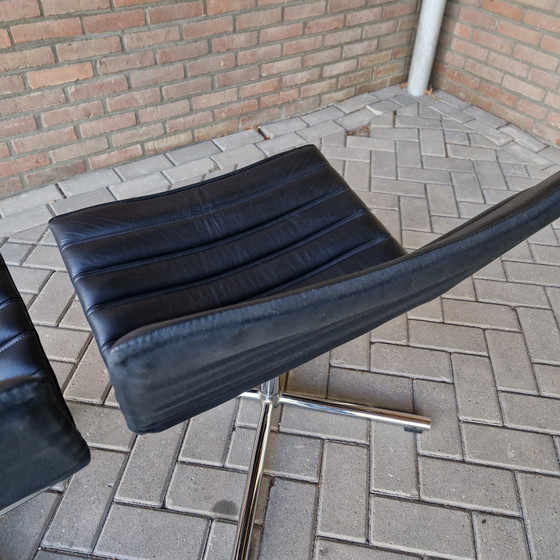 Image 1 of Hülsta 2 vintage swivel armchairs leather swivel chair set