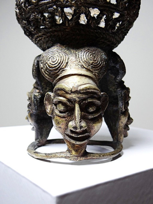 Ancien ornement de pipe cérémonielle Bamoun, Cameroun Afrique, bronze