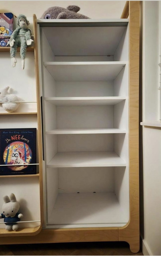 Image 1 of Garde-robe Rafa Kids - Élégante et pratique !