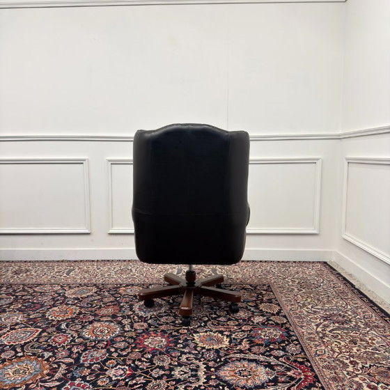 English Rochester Chesterfield Office Chair – Leather, Wood (photo 5 of 8)