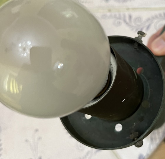 Image 1 of Esclusiva applique di metà secolo in ottone e vetro (ca. anni '70)