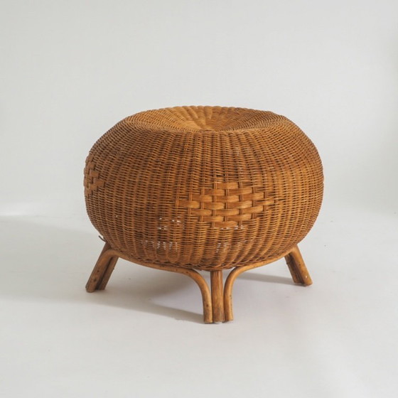 Image 1 of Pouf en rotin, table d'appoint