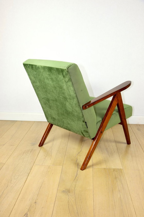 Image 1 of B-310 VAR armchair sea green olive velvet