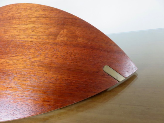 Image 1 of Par de apliques escandinavos de madera curvada con detalles de latón, 1980