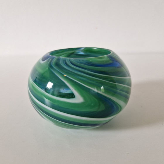 Image 1 of Jarrón de cristal con forma de bola de Mdina, años 60 y 70, con forma de espiral