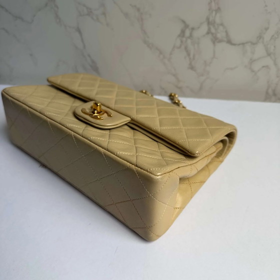 Chanel small classic flap bag beige vintage – Overige tassen, Lamsleer (photo 11 of 17)