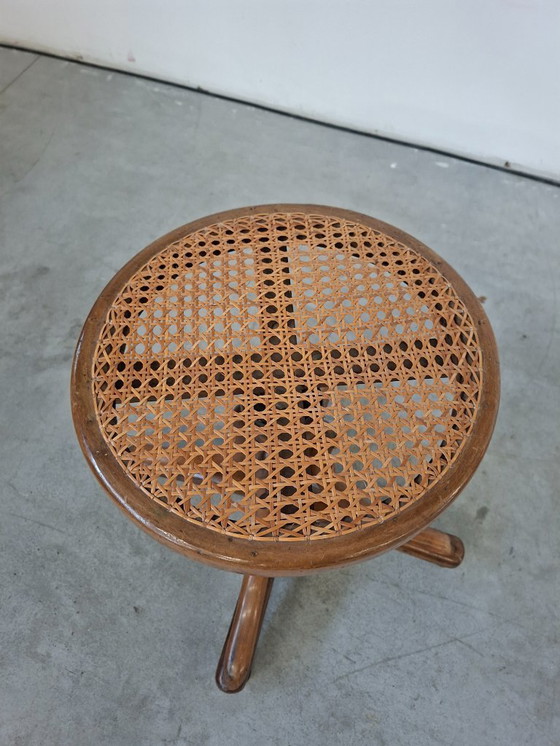 Image 1 of Taburete de piano en haya curvada y paja de Viena