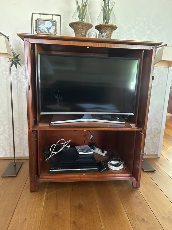 Image 1 of Schuitema Credenza in stile Shaker in ciliegio