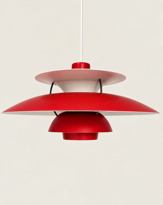 Lampada a sospensione iconica rossa Louis Poulsen PH 5 – Lampade a sospensione, Metal (photo 2 of 13)