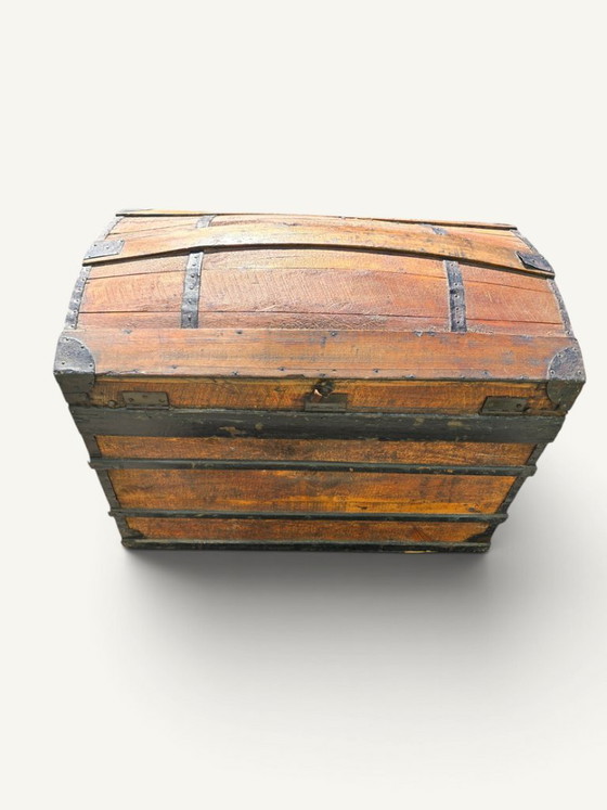 Baule da viaggio antico a cupola in legno e ferro battuto - XIX secolo – Mobili contenitori, Iron, Wood (photo 4 of 5)