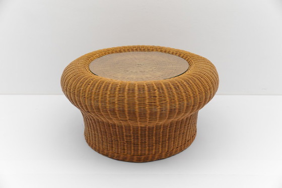Image 1 of Round coffee table in rattan and glass, 1960s