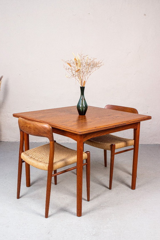 Vintage teak dining table Sigh & Søn, square, extendable, Danish design, 1960s – Wood (photo 16 of 17)