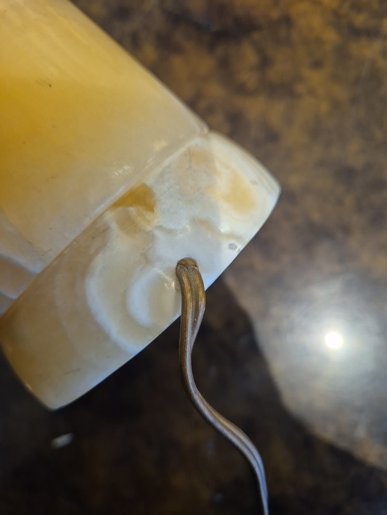 Image 1 of Pied de lampe en onyx