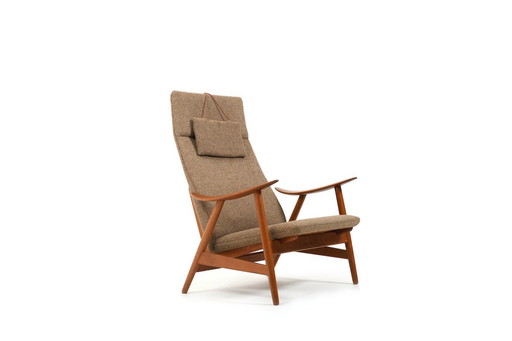 Poltrona Mid-Century in teak di Illum Wikkelsø per Søren Willadsen Møbelfabrik