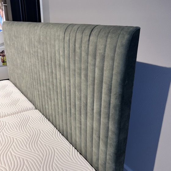 Image 1 of TEMPUR Arc bed - 180x200