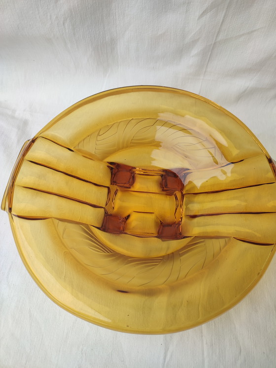 Image 1 of 2 x Walther & Sohne Art Deco fruit bowl, Amber color, Orient model, pressed glass