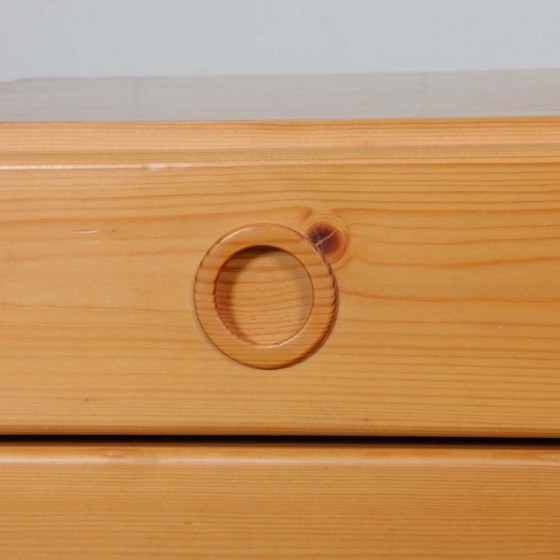 Image 1 of Cómoda de pino, seleccionada por Charlotte Perriand para Les Arcs, 1960