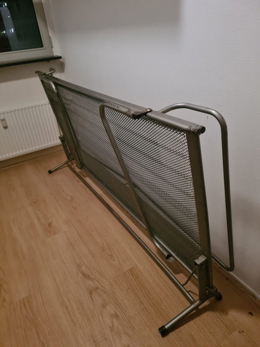 Cama plegable individual de hierro