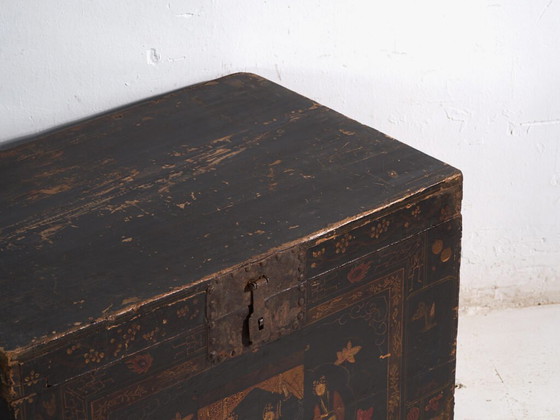 Malle ancienne peinte en bois de pin – Chine, circa 1900 – Armoires de rangement, Iron (photo 16 of 40)