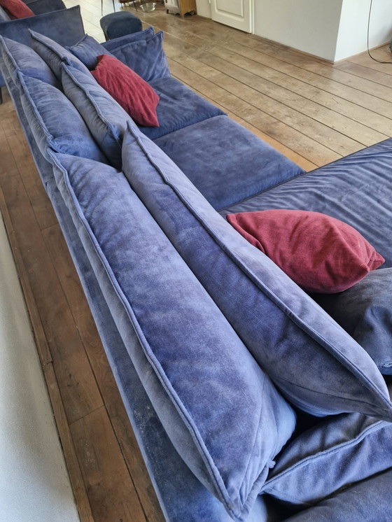 Image 1 of Complete seating area