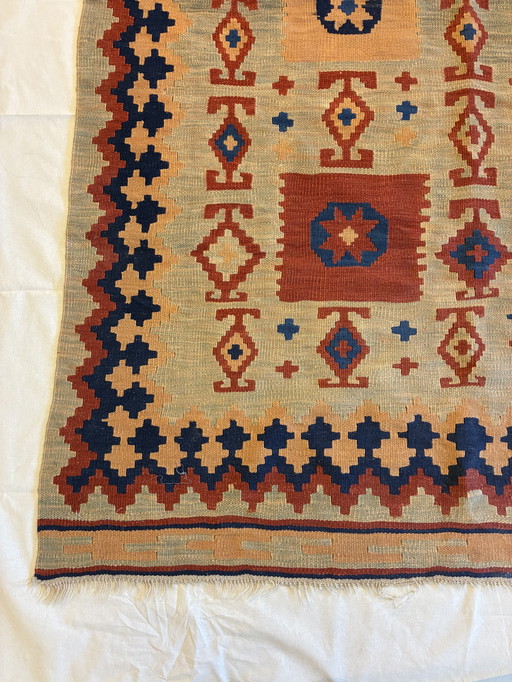 Kilim hand-woven carpet rug