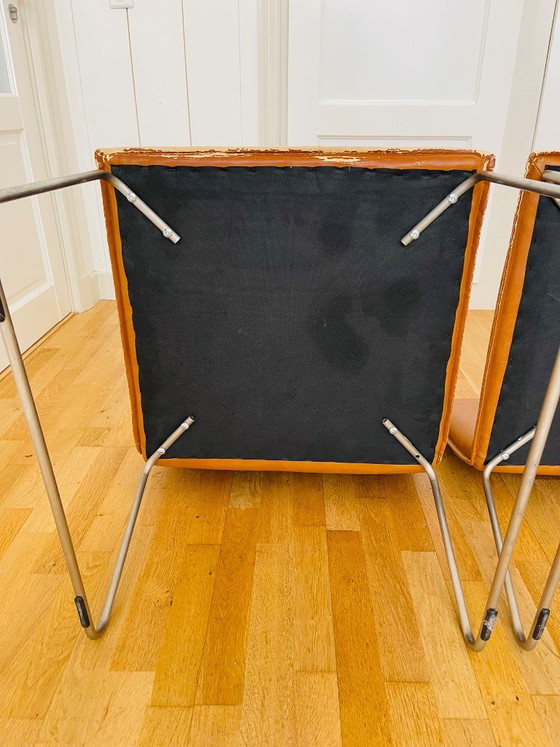 Deux Fauteuils Design Vintage Élégants – Leather (photo 8 of 10)