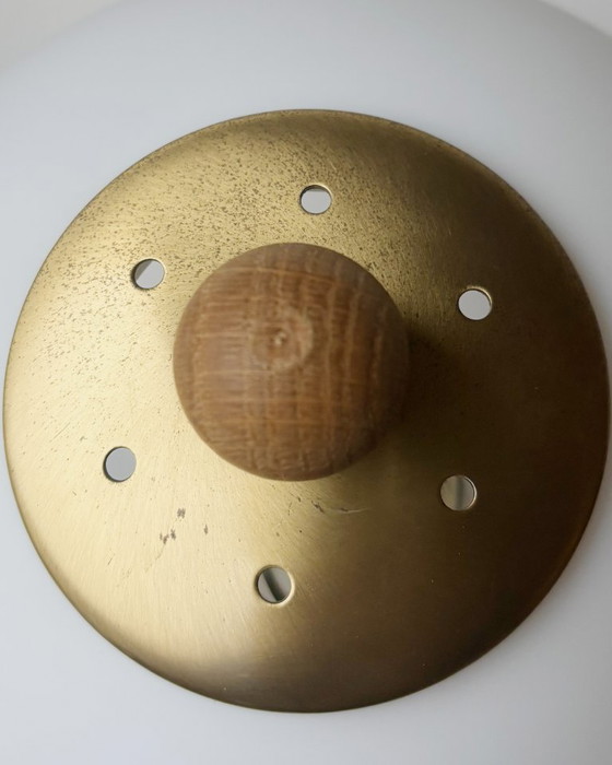 Image 1 of Applique murale vintage Steinhauer en forme de champignon classique, avec détails en bois et abat-jour en plastique blanc.