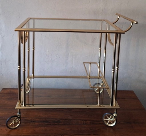 Carrito de bar estilo Hollywood Regency de latón dorado, fabricado en Italia en la década de 1970. – serveerwagens, Gold