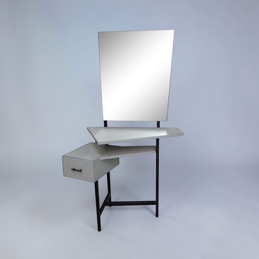 Kaptafel, make-uptafel, Postmodern Memphis 1980