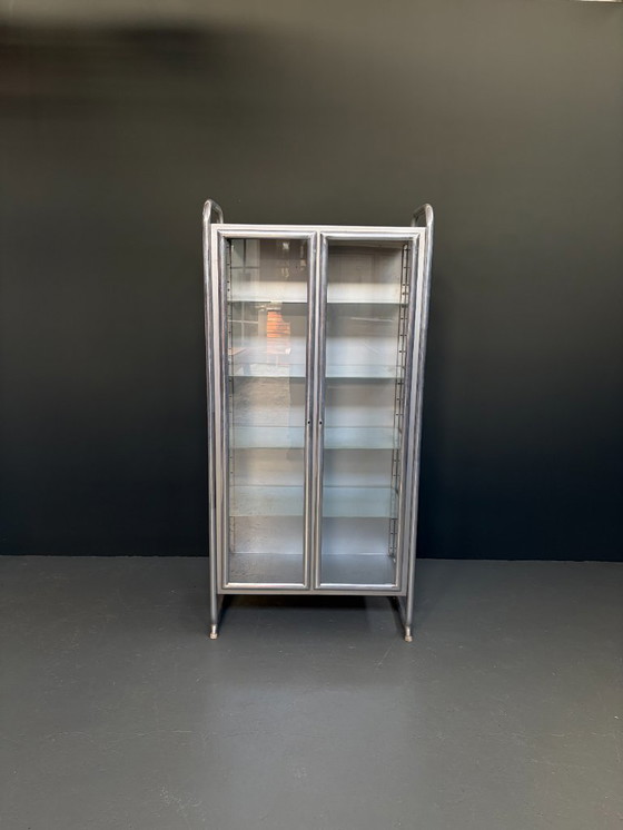 Image 1 of 2 vetrine mediche italiane d'epoca - Padova