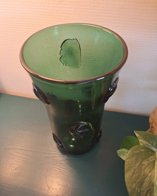 Grüne italienische mundgeblasene Vase Vetro Verde di Empoli.