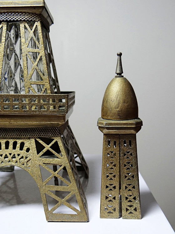 Image 1 of Large Eiffel Tower bottle, musical "Le Fiacre" vintage Japanese collection