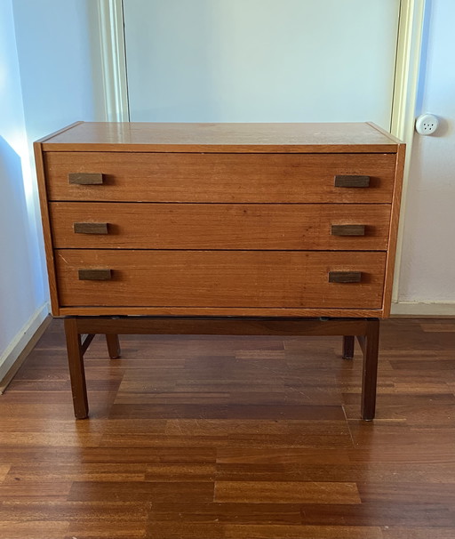 Topvorm Vintage Teakhouten Ladenkast