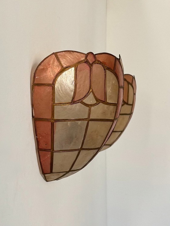 Coppia di applique da parete vintage, in madreperla e ottone, Francia, 1970 – Brass (photo 4 of 6)