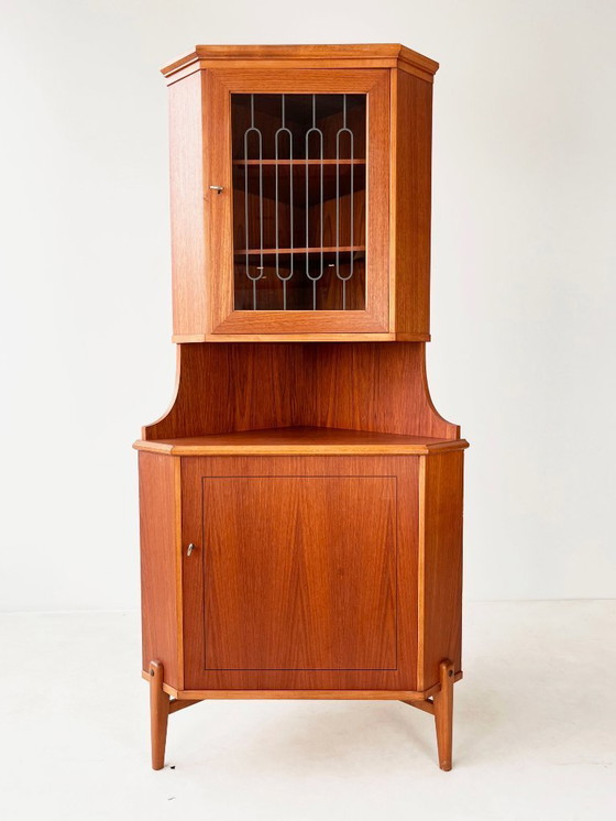 Image 1 of Credenza angolare scandinava d'epoca