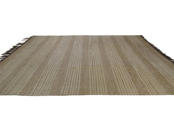 Image 1 of XXL-Berber-Kelim – 400 x 310 cm – Wolle auf Wolle – Handgeknüpft in Marokko und Tunesien