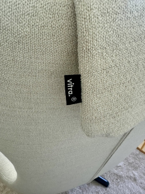 Image 1 of Vitra Grand Repos & Ottoman