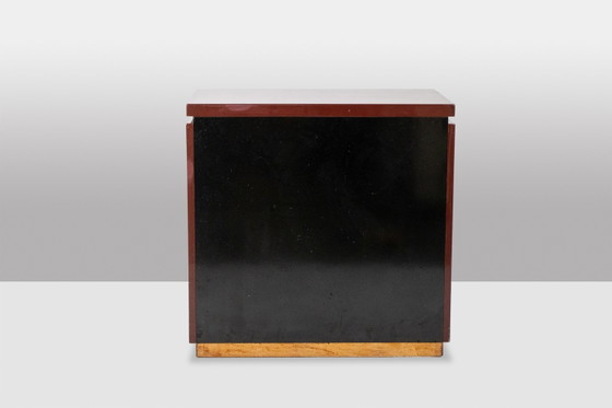 Jean-Claude Mahey. Ladekast van gelakt hout. Jaren 70-80. – Ladekasten, Wood, Brass (photo 7 of 8)