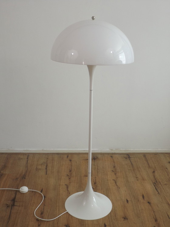 Image 1 of Panthella floorlamp Verner Panton