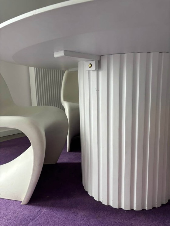 Image 1 of HKliving Pillar eettafel wit – Ø140 cm