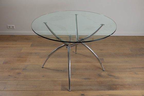 Image 1 of Tavolo da pranzo rotondo in vetro e alluminio cromato Space Age