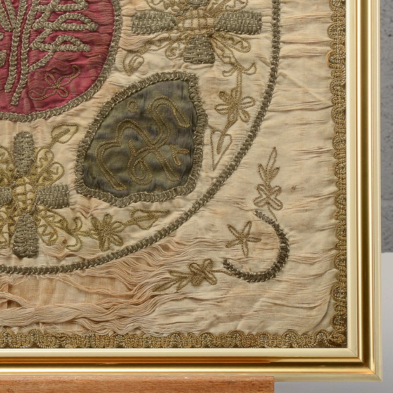 Antico tessuto per cuscino cerimoniale con fili d'oro, XIX secolo – Decorazioni murali, Velluto, Seta (photo 5 of 6)