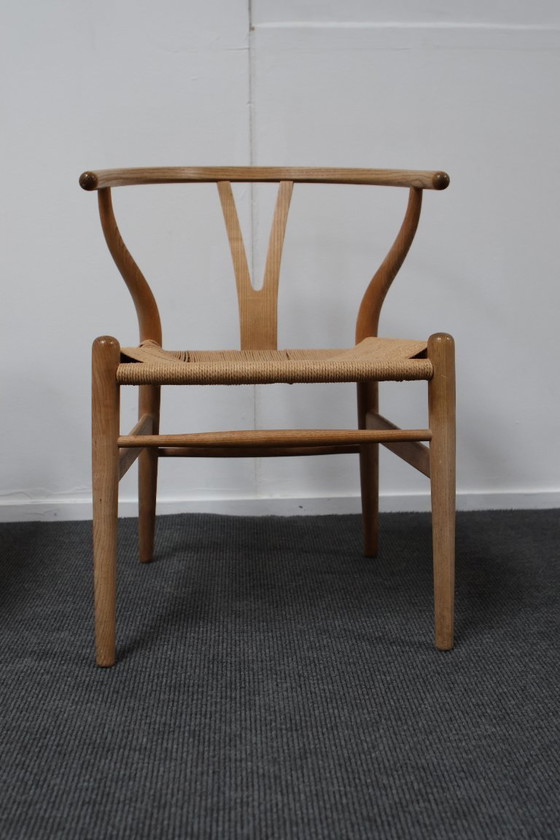 Image 1 of 4x Hans J. Wegner CH24 Sedie a spina di pesce in quercia, anni '70 Danimarca