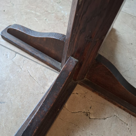 Image 1 of MESA ANTIGUA DE ROBLE TALLADO