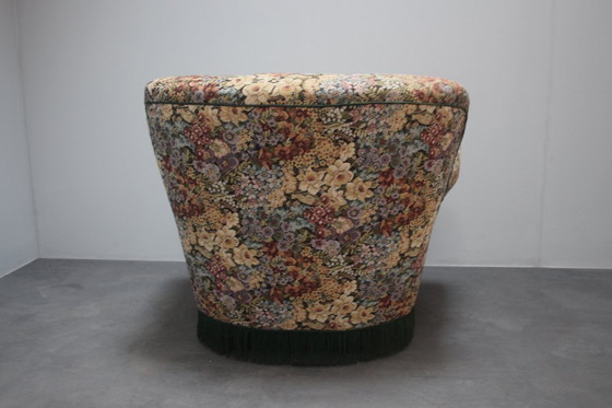 Image 1 of Fauteuil club design, années 1940.